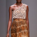 Cowrie Asymmetric Top