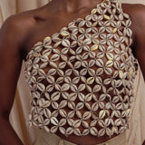 Cowrie Asymmetric Top